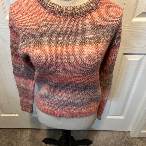 Something Navy size XS wool blend pullover - Picture 13 of 15